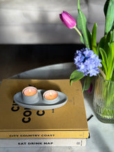 Load image into Gallery viewer, Concrete Boat Candle and Tealight Holder