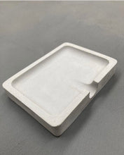 Load image into Gallery viewer, Concrete soap dish available in 4 colours