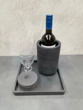 Load image into Gallery viewer, Square concrete tray 25cm