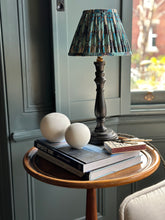 Load image into Gallery viewer, Concrete spheres set of 2, concrete paperweight.