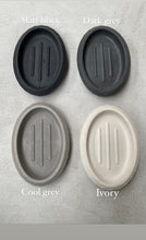 Load image into Gallery viewer, Deep concrete oval soap dish