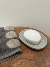 Load image into Gallery viewer, Grooved concrete soap dish soap