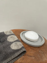 Load image into Gallery viewer, Deep concrete oval soap dish