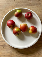 Load image into Gallery viewer, concrete fruit bowl

