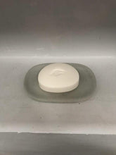 Load image into Gallery viewer, concrete soap dish
