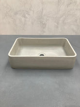 Load image into Gallery viewer, Rectangle concrete sink
